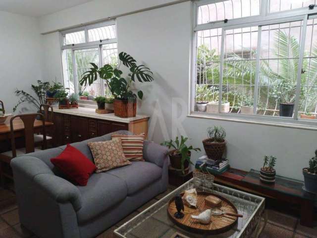 Apartamento à venda, 4 quartos, 1 suíte, 2 vagas, Santo Antônio - Belo Horizonte/MG