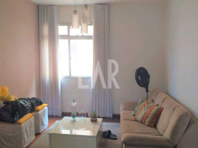 Apartamento à venda, 3 quartos, 1 suíte, 1 vaga, Sagrada Família - Belo Horizonte/MG