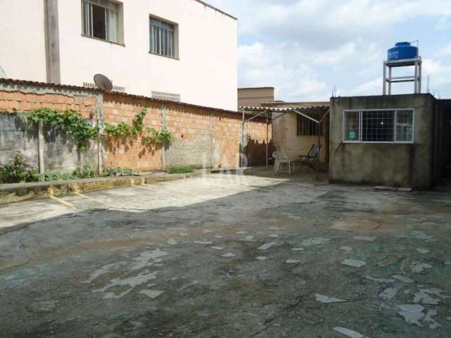 Lote - Terreno à venda, 6 vagas, Sagrada Família - Belo Horizonte/MG