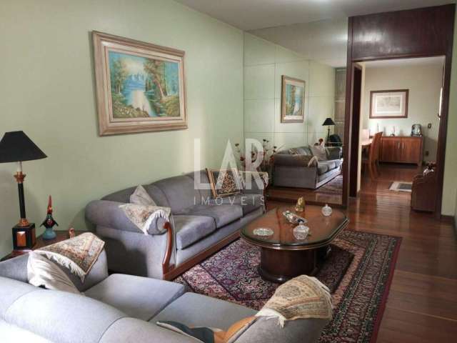 Apartamento à venda, 4 quartos, 1 suíte, 2 vagas, Lourdes - Belo Horizonte/MG