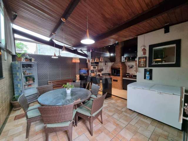 Casa Geminada à venda, 3 quartos, 1 suíte, 2 vagas, Copacabana - Belo Horizonte/MG