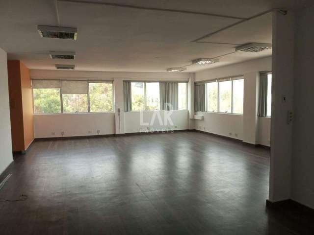 Sala Comercial com aproximadamente 165m2 para locação no bairro Estoril