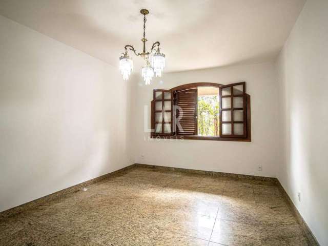 Casa à venda, 4 quartos, 2 suítes, 4 vagas, São Luiz - Belo Horizonte/MG