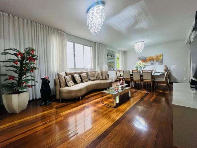 Apartamento à venda, 4 quartos, 1 suíte, 2 vagas, Savassi - Belo Horizonte/MG