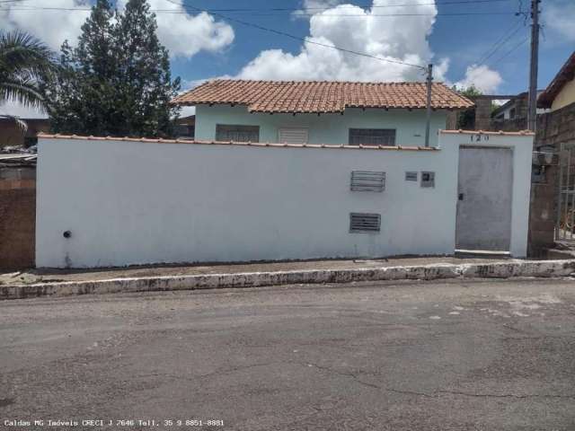 Casa para Venda em Caldas, Santa Cruz, 2 dormitórios, 1 banheiro