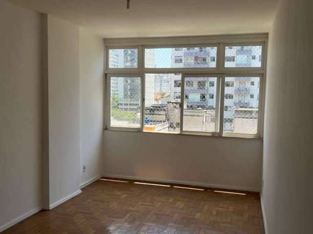 Apartamento 2 quartos, ótima planta, Jardim Icaraí