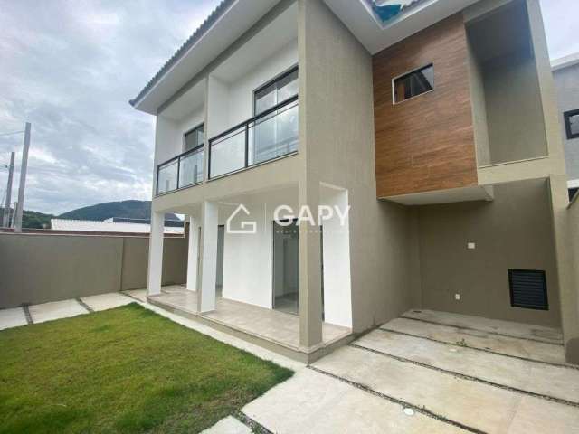 Casa com 2 suítes e Quintal em Itaipuaçu/Maricá por R$:360.000,00