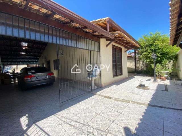 Casa Linear com edícula no Maravista/Itaipu – por R$: 760.000,00