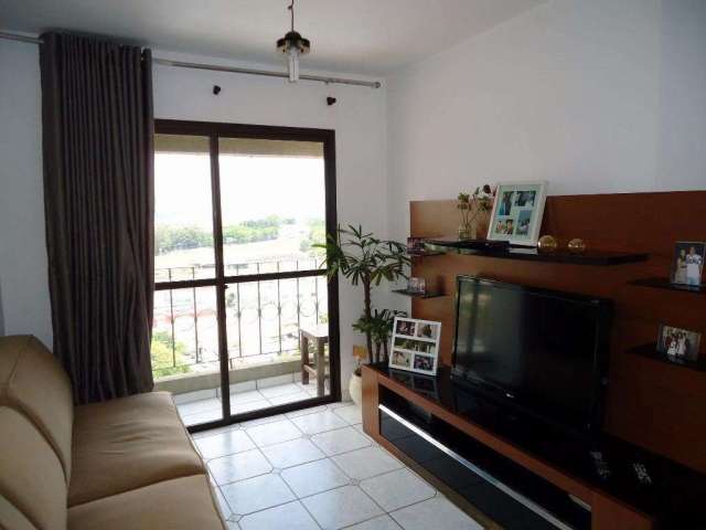 Apartamento em Vila Liviero  -  São Paulo