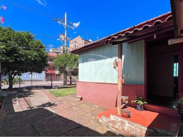 Terreno à venda na Rua Duque de Caxias, 854, Marechal Rondon, Canoas por R$ 399.000