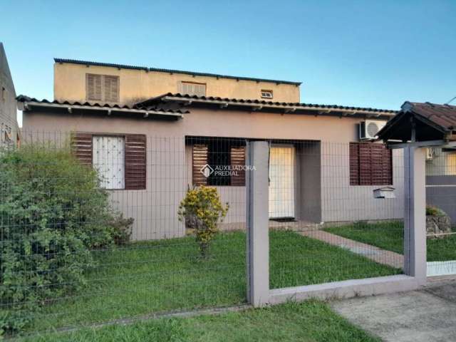 Casa com 3 quartos à venda na Rua Teresópolis, 472, Parque da Matriz, Cachoeirinha, 120 m2 por R$ 380.000