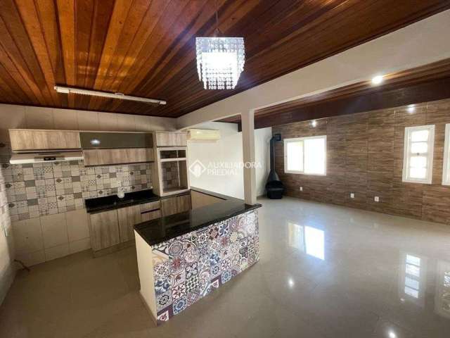 Casa com 3 quartos à venda na Rua Nildo Delfino, 220, Parque da Matriz, Cachoeirinha, 120 m2 por R$ 750.000