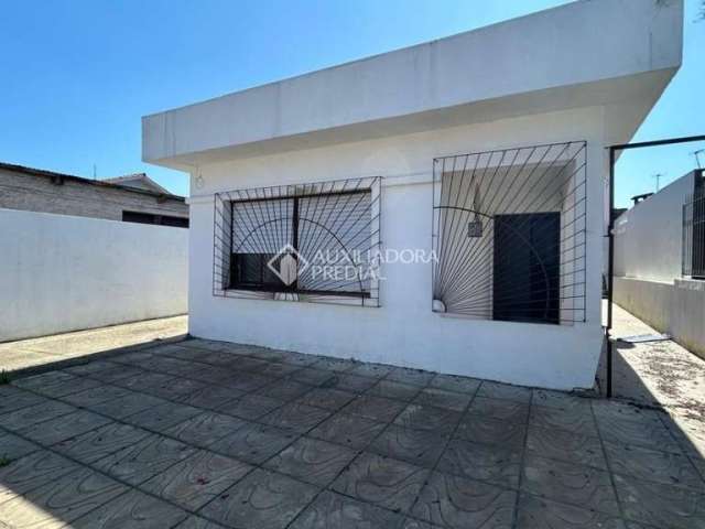 Casa com 2 quartos para alugar na Rua Agrônomo Bonifácio Carvalho, 81, Vila Carlos Antônio Wilkens, Cachoeirinha, 50 m2 por R$ 1.210