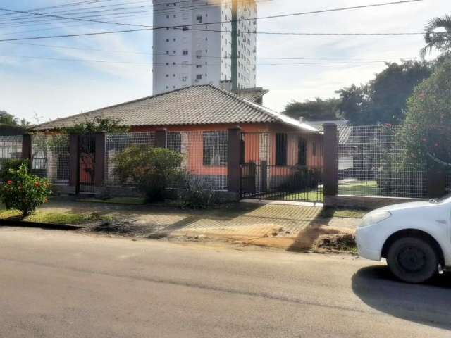 Casa+ 2 ap, terreno 25 x 25, CORAÇÃO DE TRAMANDAÍ – RS