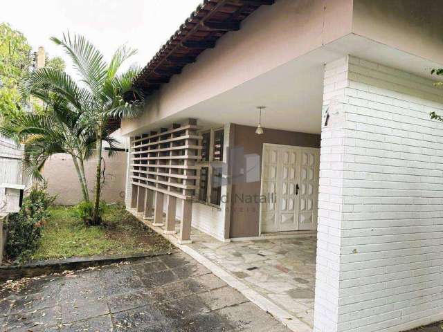 Casa com 3 quartos, 221 m² por R$ 1.200.000 - De Lourdes - Vitória/ES