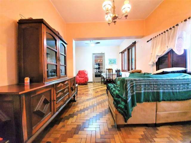 Apartamento com 3 quartos à venda na Avenida Cristóvão Colombo, 1828, Floresta, Porto Alegre, 103 m2 por R$ 399.900