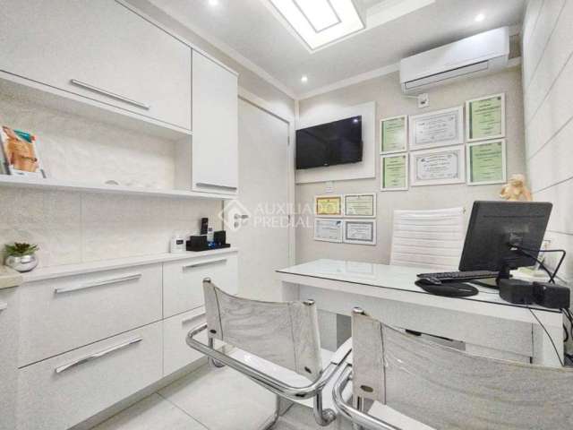 Sala comercial à venda na Avenida Independência, 330, Independência, Porto Alegre, 31 m2 por R$ 150.000