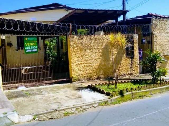 Casa com 4 quartos à venda na INACIO KOHLER, 144, Costa e Silva, Porto Alegre, 187 m2 por R$ 399.500