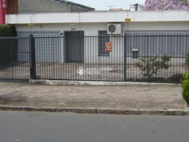 Casa com 3 quartos à venda na Avenida Alberto Pasqualini, 267, Jardim Itu Sabará, Porto Alegre, 240 m2 por R$ 530.000