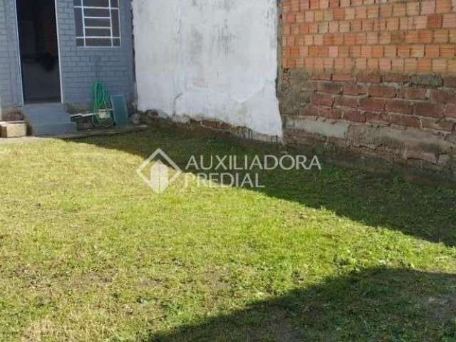 Casa com 1 quarto à venda na Avenida Vicente Monteggia, 6390, Cavalhada, Porto Alegre, 43 m2 por R$ 230.000