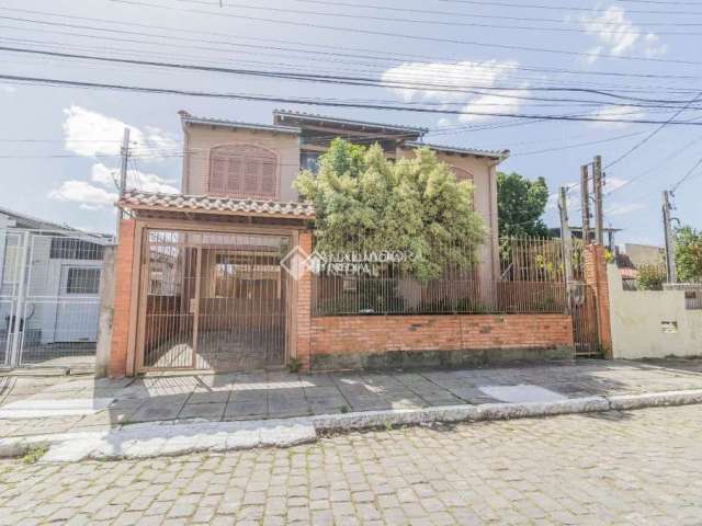 Casa com 4 quartos à venda na DAVI JOSE ESTRELA, 44, Sarandi, Porto Alegre, 280 m2 por R$ 630.000