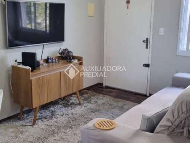 Apartamento com 2 quartos à venda na Avenida Clóvis Paim Grivot, 150, Humaitá, Porto Alegre, 54 m2 por R$ 198.000