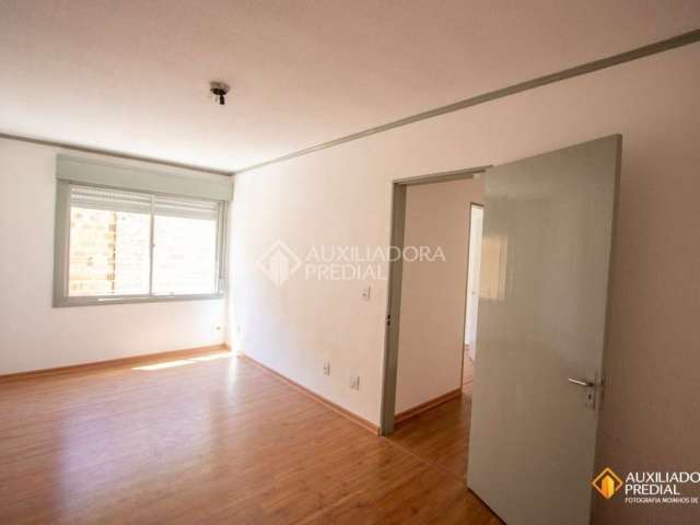 Apartamento com 2 quartos para alugar na Rua Oscar Schneider, 504, Medianeira, Porto Alegre, 69 m2 por R$ 1.460