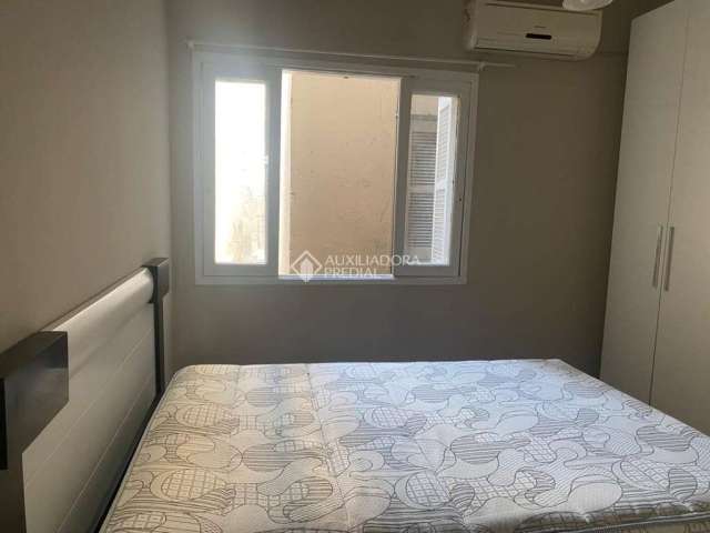 Apartamento com 1 quarto para alugar na Cristóvão Colombo, 911, Moinhos de Vento, Porto Alegre, 29 m2 por R$ 1.480