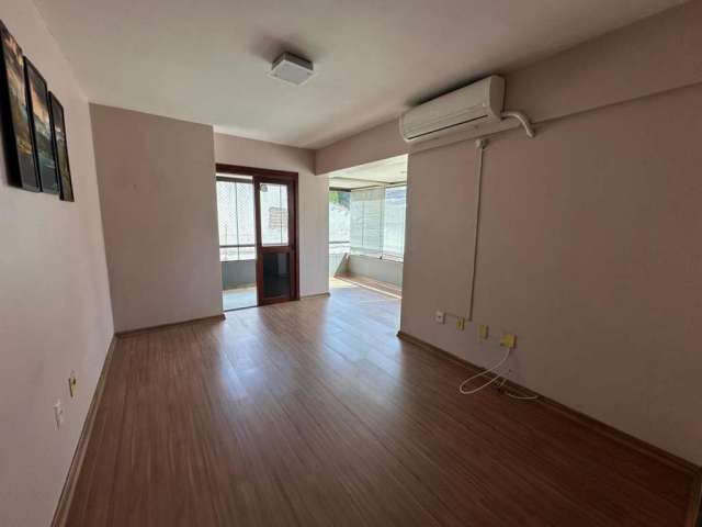 Apartamento com 2 quartos para alugar na Rua Anita Garibaldi, 2677, Mont Serrat, Porto Alegre, 68 m2 por R$ 2.500