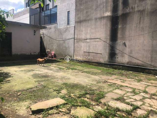 Casa com 4 quartos à venda na Avenida João de Saldanha, 102, Santa Maria Goretti, Porto Alegre, 120 m2 por R$ 440.000