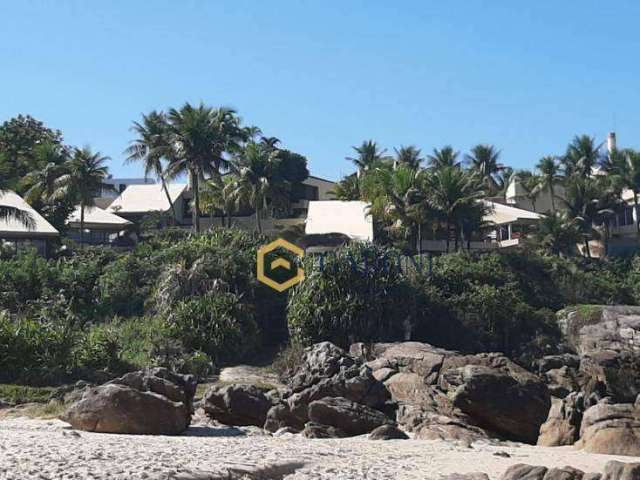 Casa exclusiva na praia , condominio privado