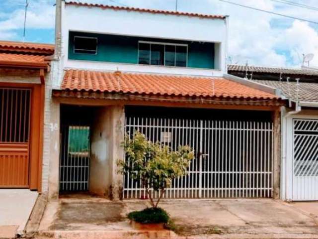 Sobrado a venda no bairro Jardim Residencial Santa Cruz - Tatuí