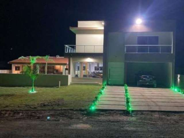 Maravilhosa casa a venda no condomínio Ninho Verde I  Eco Residence - Porangaba/SP.