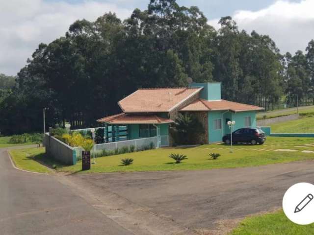 Linda casa a venda no Condomínio Ninho Verde I Eco Residence - Quadra/SP.