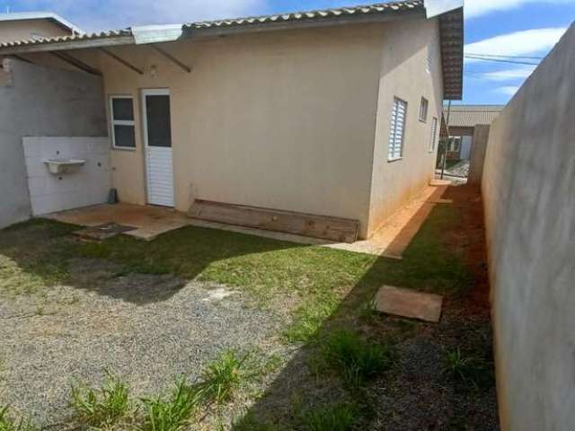 Casa à Venda com 64m², 02 dormitórios, no Condomínio Village Golden - Boituva