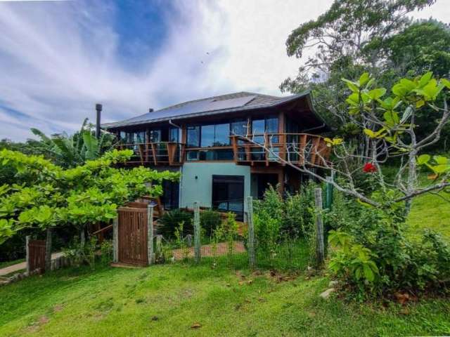 Casa em condomínio fechado com 4 quartos à venda na Alto do Morro, 2, Praia da Ferrugem, Garopaba por R$ 2.200.000