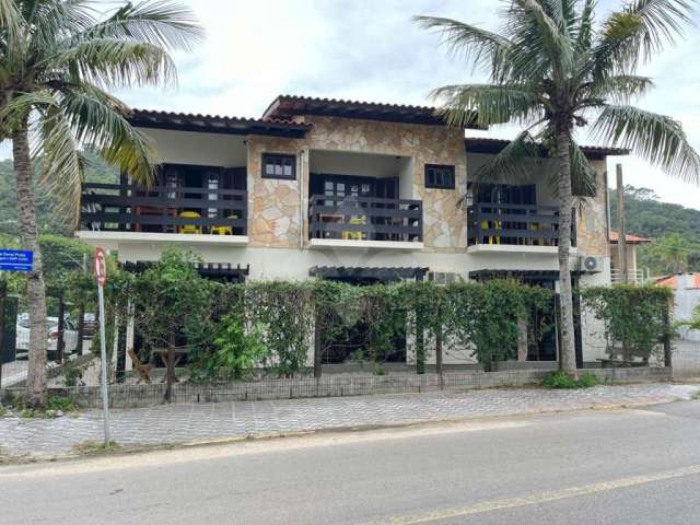 Casa em condomínio fechado com 4 quartos à venda na Frente Mercado Adelino, 520, Capão, Garopaba por R$ 3.500.000