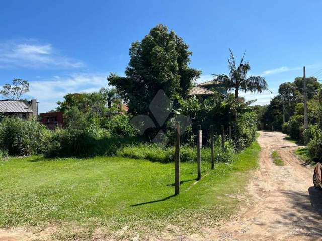 Terreno à venda na Marisco Sem Número, 1, Ibiraquera, Imbituba por R$ 350.000