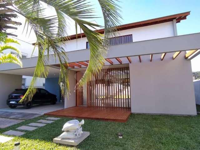 Casa em condomínio fechado com 4 quartos à venda na Rua Leonel Pereira, 2099, Cachoeira do Bom Jesus, Florianópolis por R$ 1.980.000