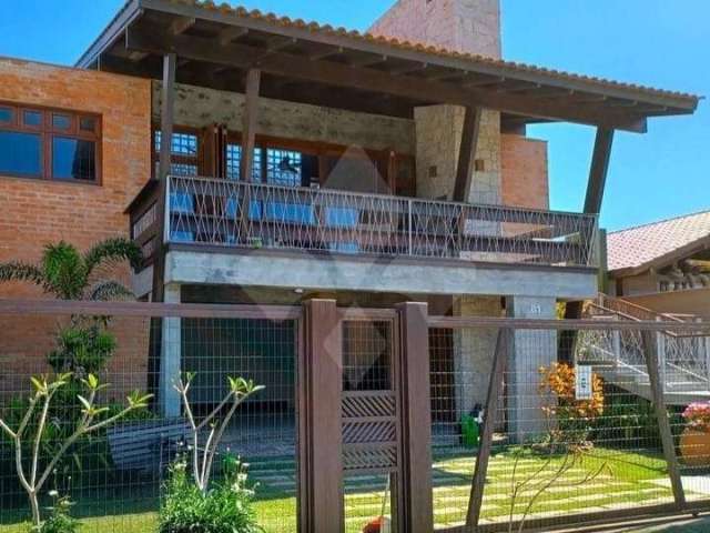 Casa em condomínio fechado com 3 quartos à venda na Olivio Duarte de Sena, 81, Centro, Garopaba por R$ 3.500.000