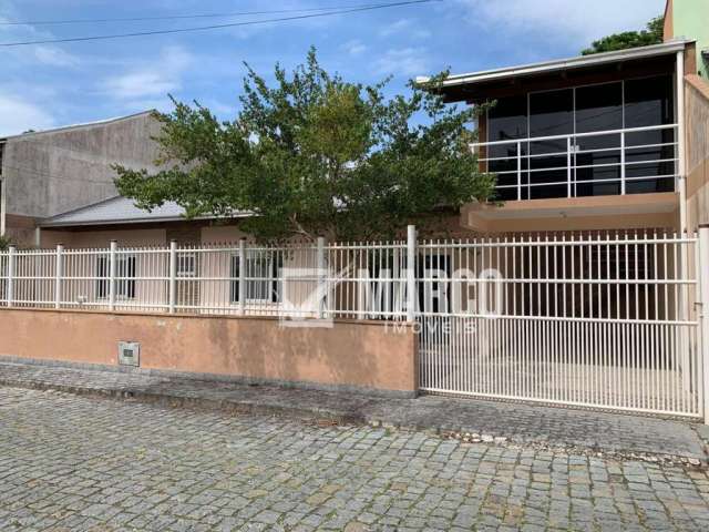 Casa com 4 quartos à venda no Armação, Penha , 145 m2 por R$ 1.100.000