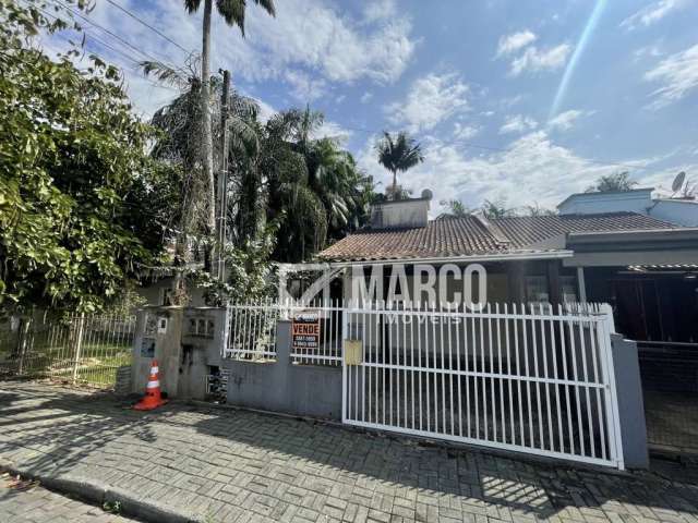 Casa com 2 quartos à venda no Testo Rega, Pomerode , 60 m2 por R$ 395.000