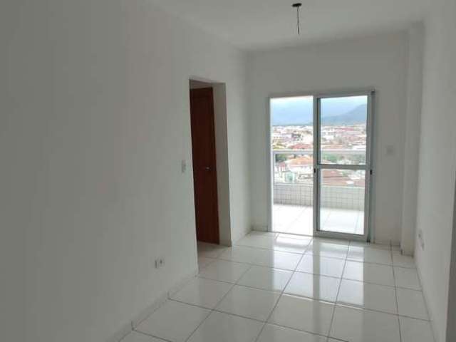 Apartamento em Praia Grande, Caiçara, 2 suítes, 75m²