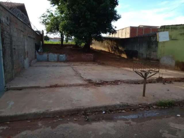 Terreno a Venda Bairro Luizote III