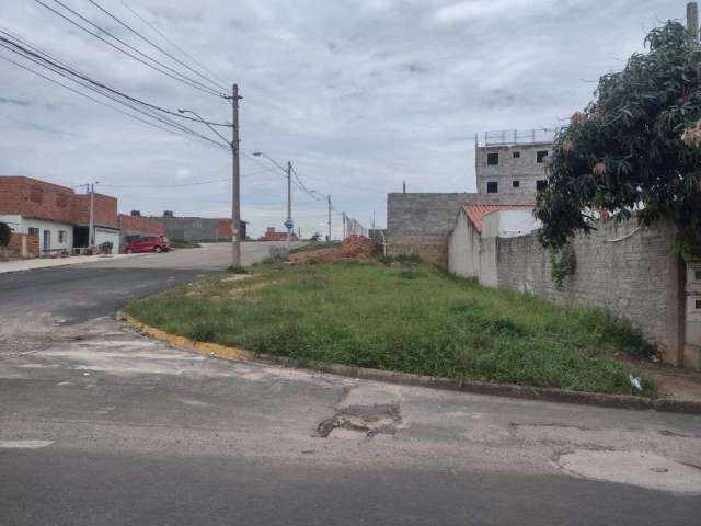 Terreno Comercial de Esquina no Parque Laguna, Salto/SP