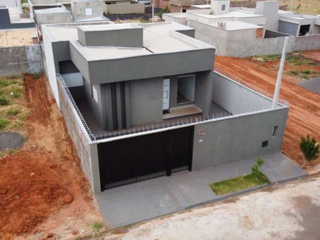 Casa Residencial novíssima no bairro Set Valley, design noderno, excelente localização, próximo ao Condomínio Alta Vista, fácial acesso a BR 153;