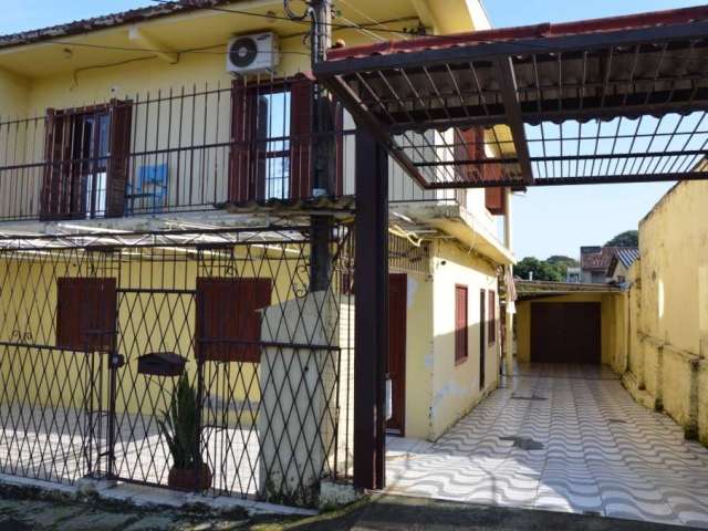 Casa com 5 quartos à venda na Partenon, 1, Partenon, Porto Alegre por R$ 1.200.000