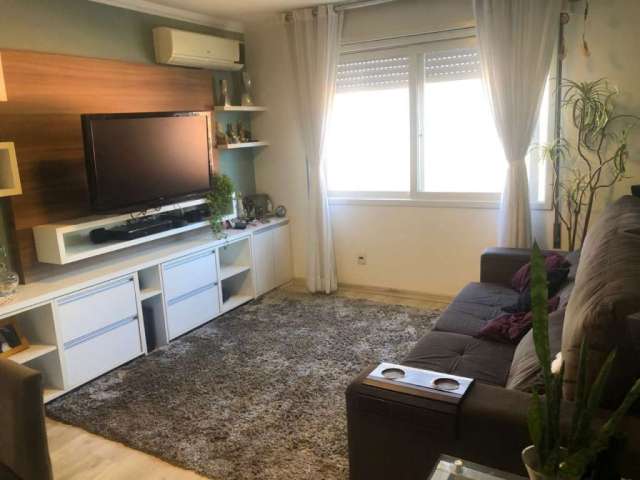 Apartamento com 3 quartos à venda na Rua Ângelo Crivellaro, 449, Jardim do Salso, Porto Alegre por R$ 320.000