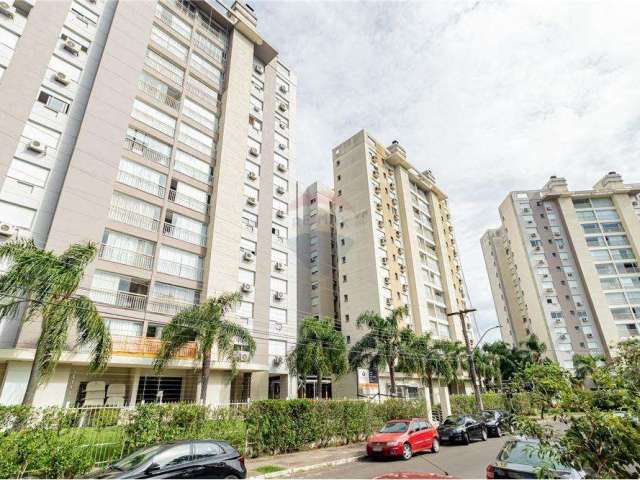 Apartamento com 3 quartos à venda na Rua Luiz Siegmann, 160, Vila Ipiranga, Porto Alegre por R$ 685.000