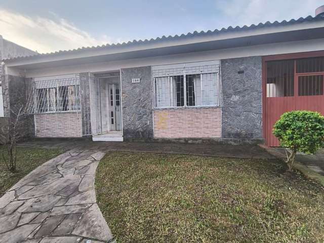 Casa com 2 quartos à venda na Rua Aneron Corrêa de Oliveira, 184, Jardim do Salso, Porto Alegre por R$ 650.000